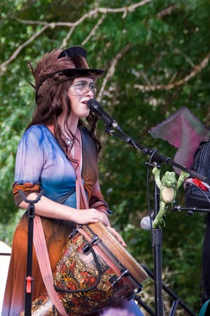 SJ Tucker at Faerieworlds 2008. Photo by Kightp on Flickr.